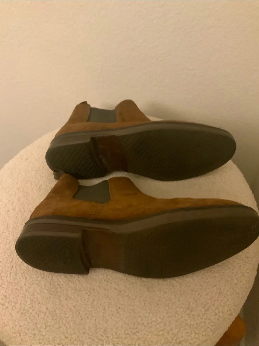 Clark’s Collection Men's Brown Suede Chelsea Boots Sz 8